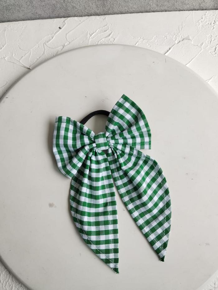 Highschool bow hairties santa ursula
