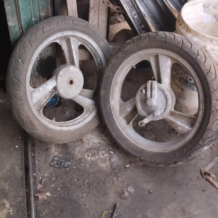 velg depan belakang malika hero puch ban gondrong