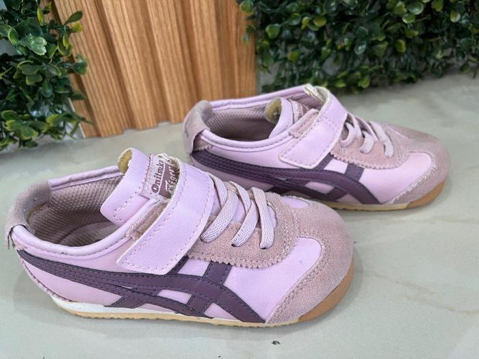 Preloved original Sepatu Onitsuka tiger anak perempuan