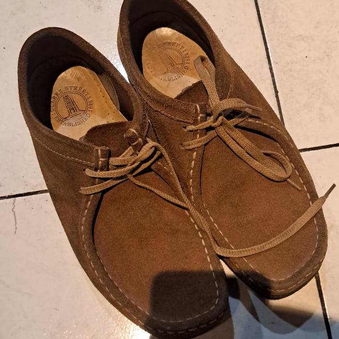 sepatu clarks original pria