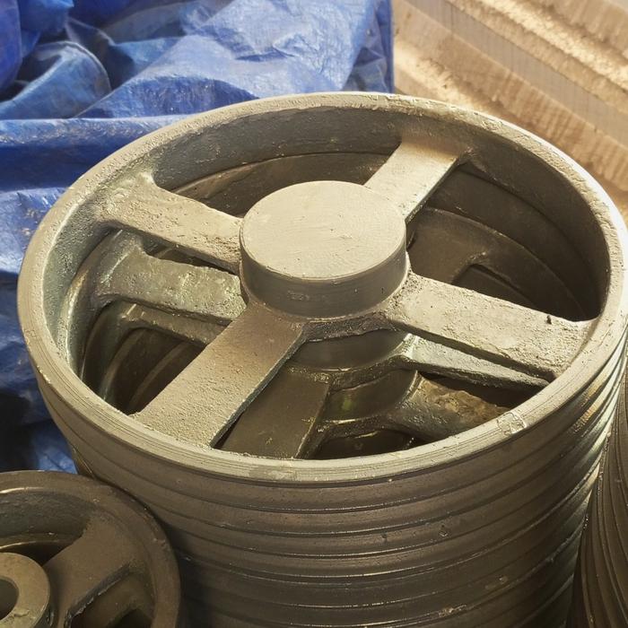 Pulley puli Jalur B2 - 14" As38mm/Buntu Pulley besi cor