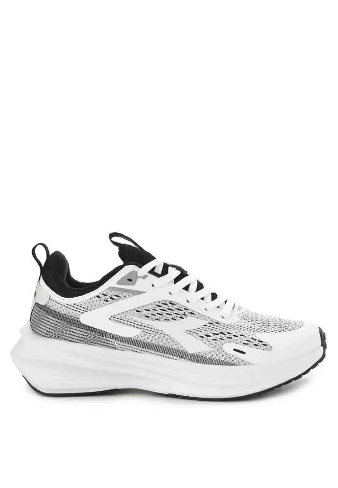 Sepatu Sneakers Pria Diadora Hustle