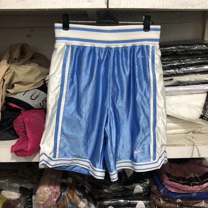 Celana pendek nike vintage biru