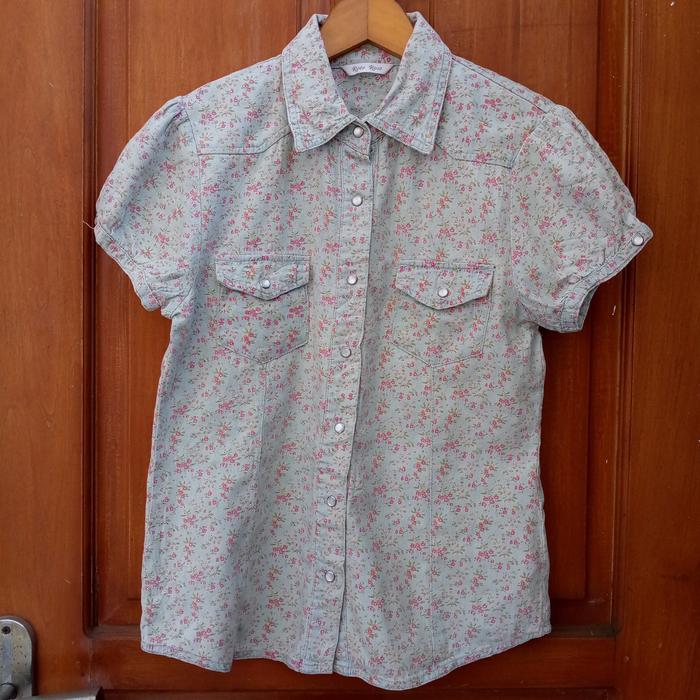 Preloved Kemeja Wanita Rote Rose