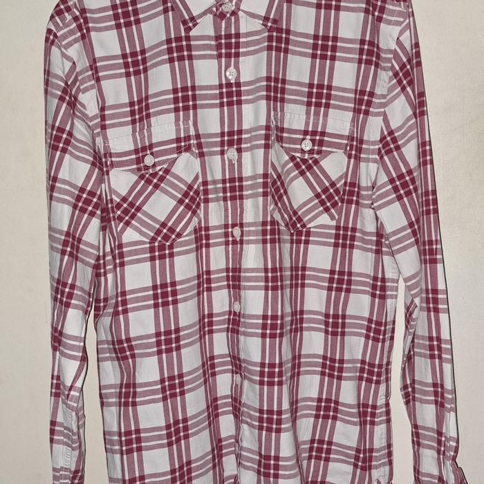 Kemeja Maypole size L