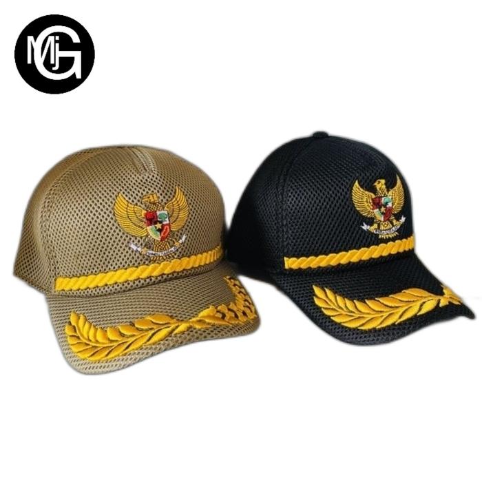 Topi Garuda Pancasila
