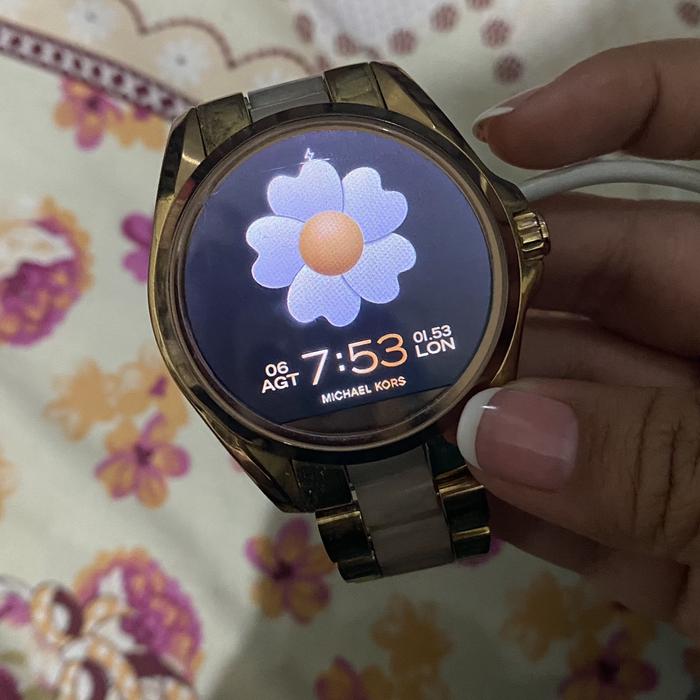 Michael kors smartwatch access