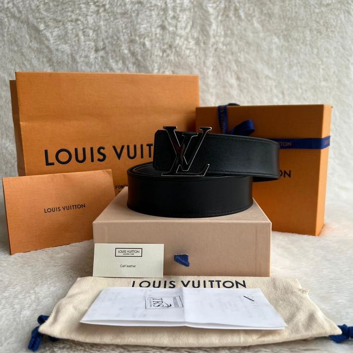 Size 90 Louis Vuitton Reversible Logo Belt Authentic Original 100%