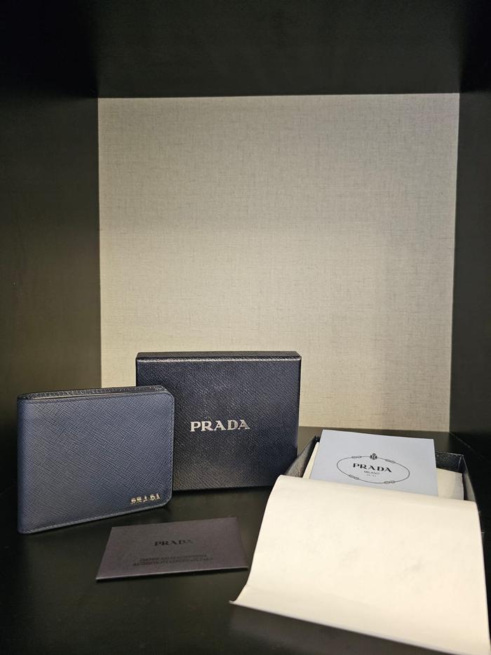 Prada Men Saffiano Leather Bi-fold Wallet
