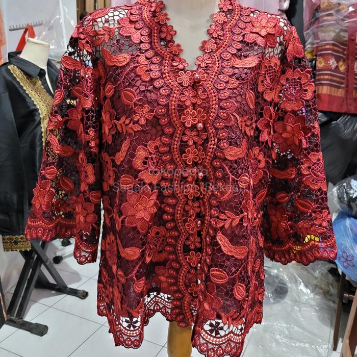 Kebaya Pink Butik Super model Bunga Timbul warna Merah Maroon