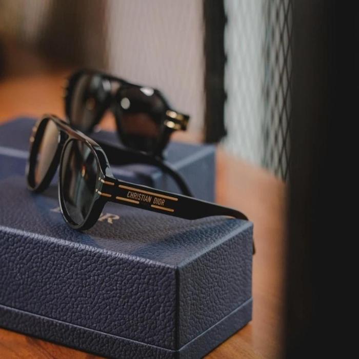 Dior Sunglasses Signature A1U Black Original made in Paris