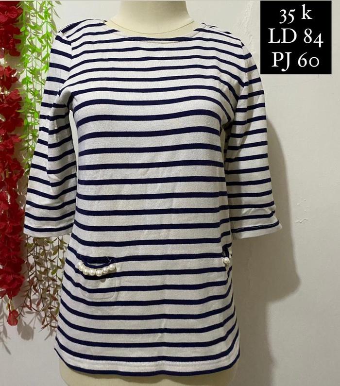 PRELOVED BLOUSE