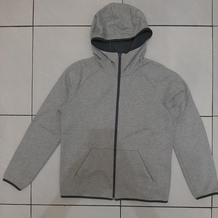uniqlo zipper hoodie