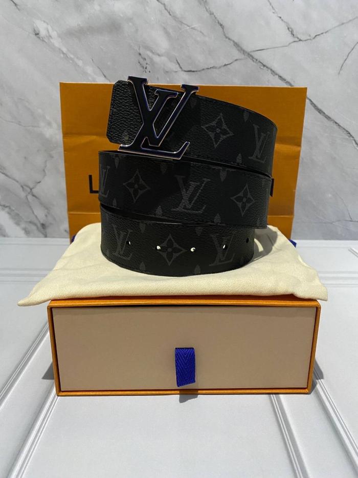 Size 95 Louis Vuitton Reversible Belt 100% Original Authentic Guarante