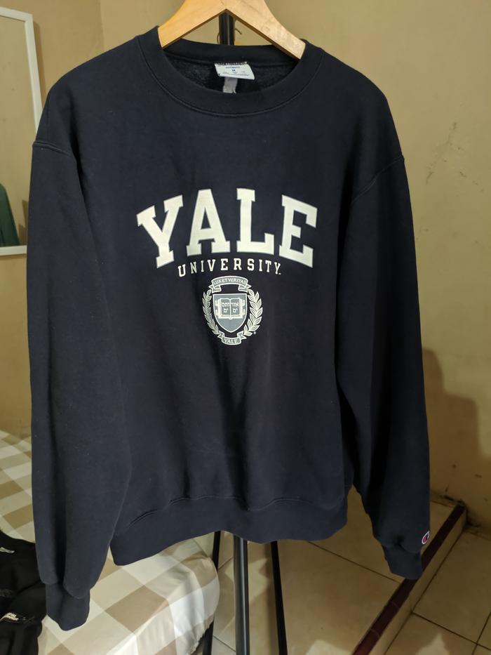 Champion Yale University Crewneck
