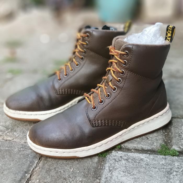 Docmart Regal