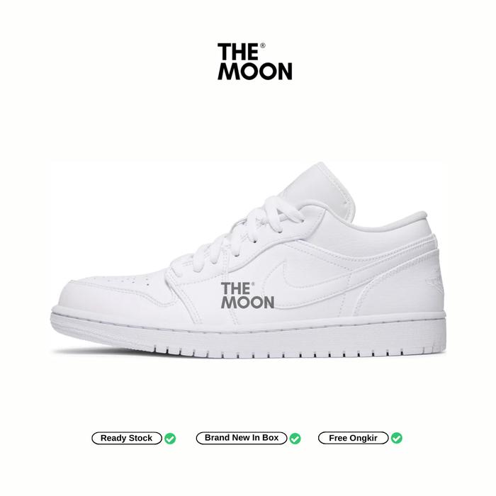 Sepatu Air Jordan - Air Jordan 1 Low Triple White Original