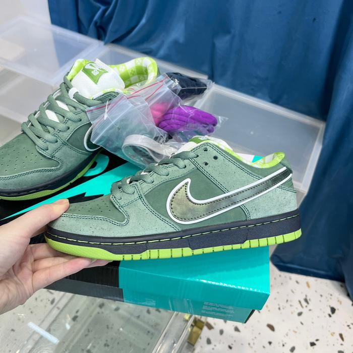 Concepts x SB Dunk Low Green Lobster