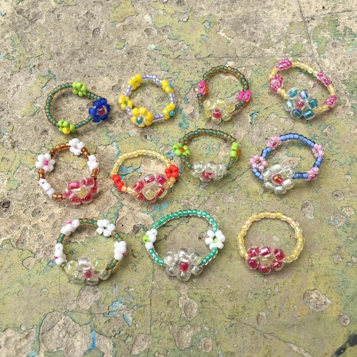 Lona Rings