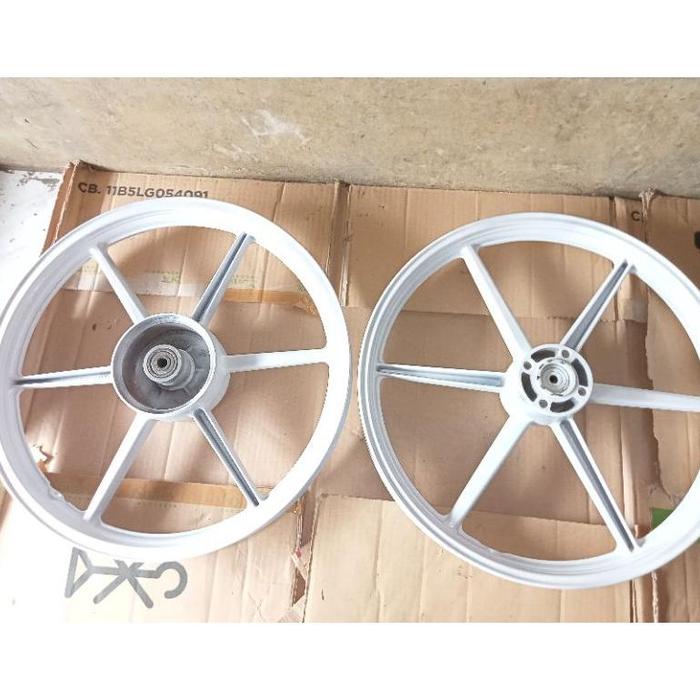 velg asli suzuki smash merek venom palang 6 lurus.kuat dan