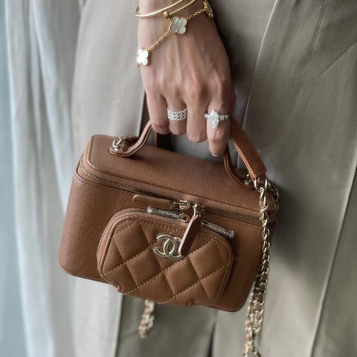 Original - Chanel Vanity Cargo Top Handle Bag Brown Caramel Caviar GHW