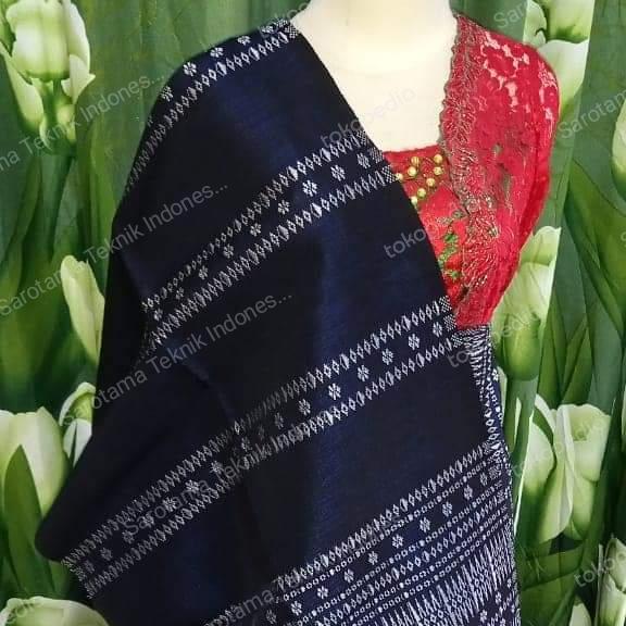 Tuntuman Motif Pucca Bintik