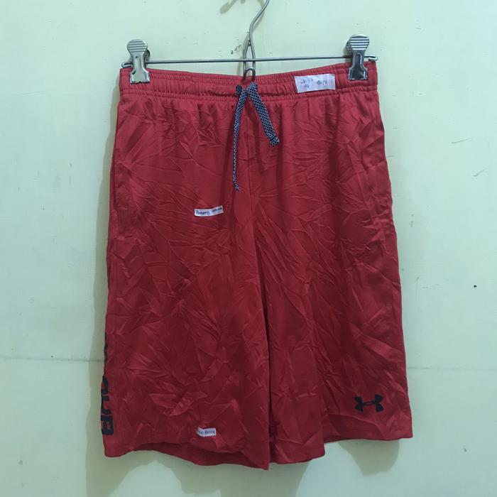 Celana pendek Under Armour Heat Gear red original second