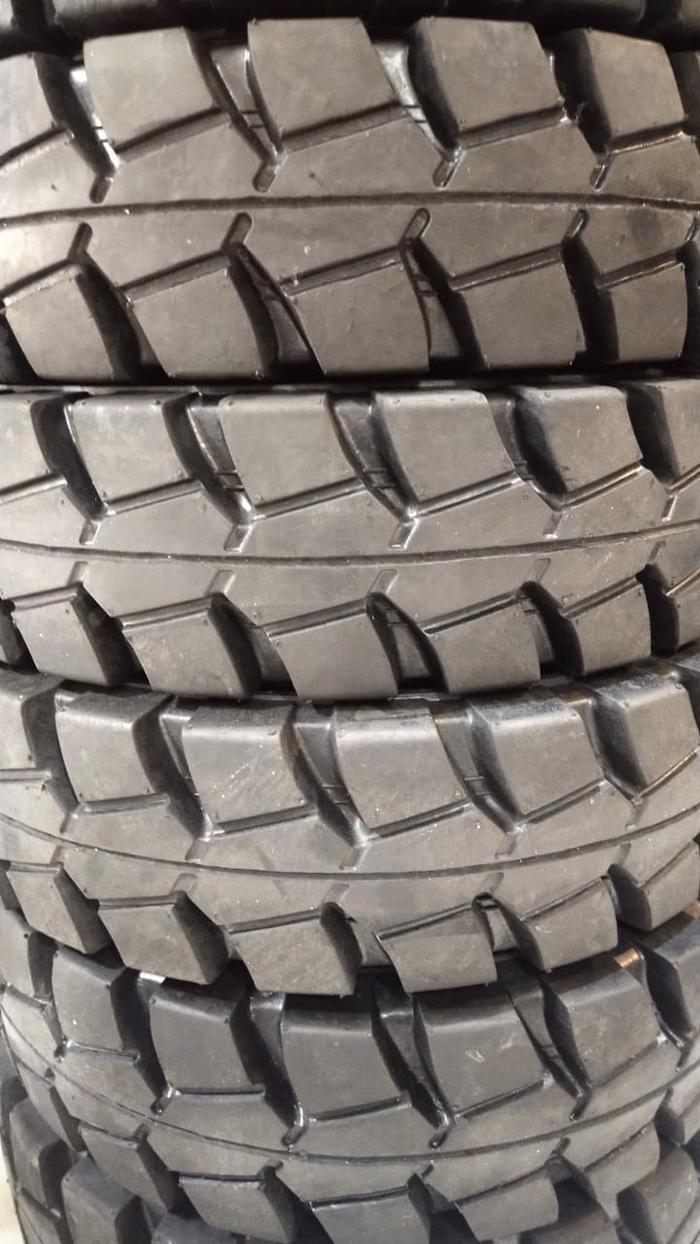 Ban MATI SOLID 9.00 - 20 900-20 FORKLIFT INDUSTRIAL