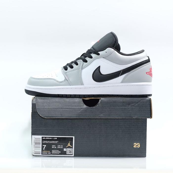 Nke Air jordan 1 Low Smoke Grey Perpect Kick BNIB 100%