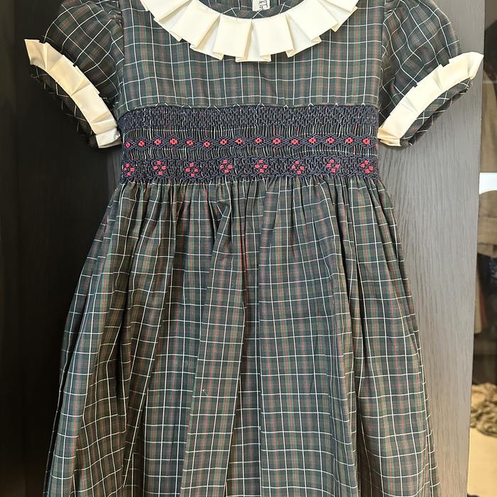 TYKES AND TOTS HAND SMOKED DRESS - 4yo