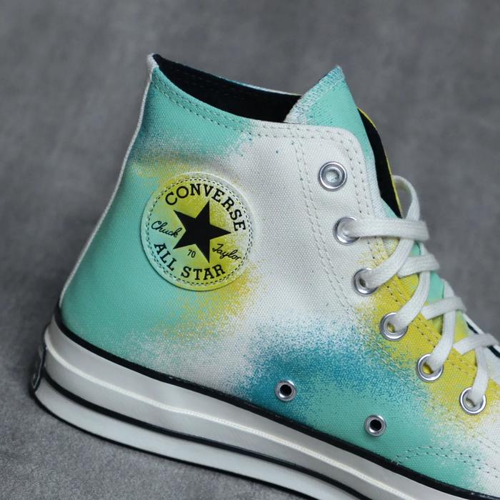 converse chuck 70 hi spray paint