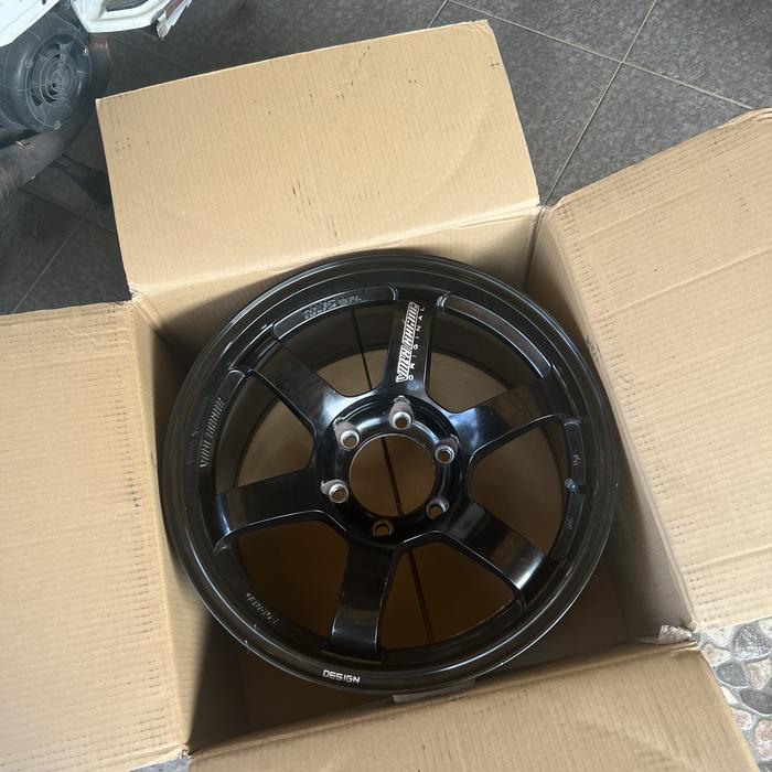 velg te37 progressive r18