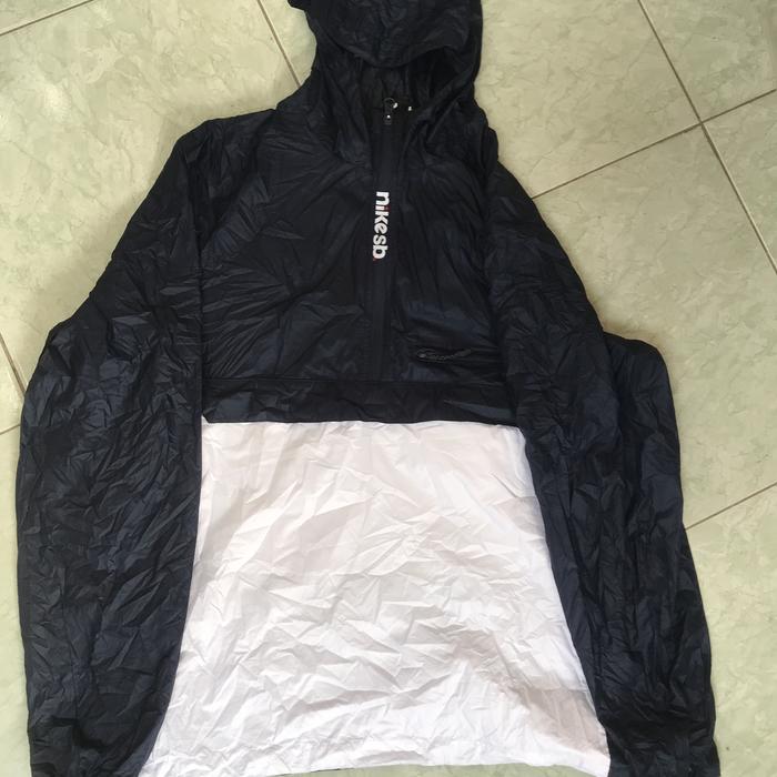 Nike SB Cagoule Anorak Packable Jacket