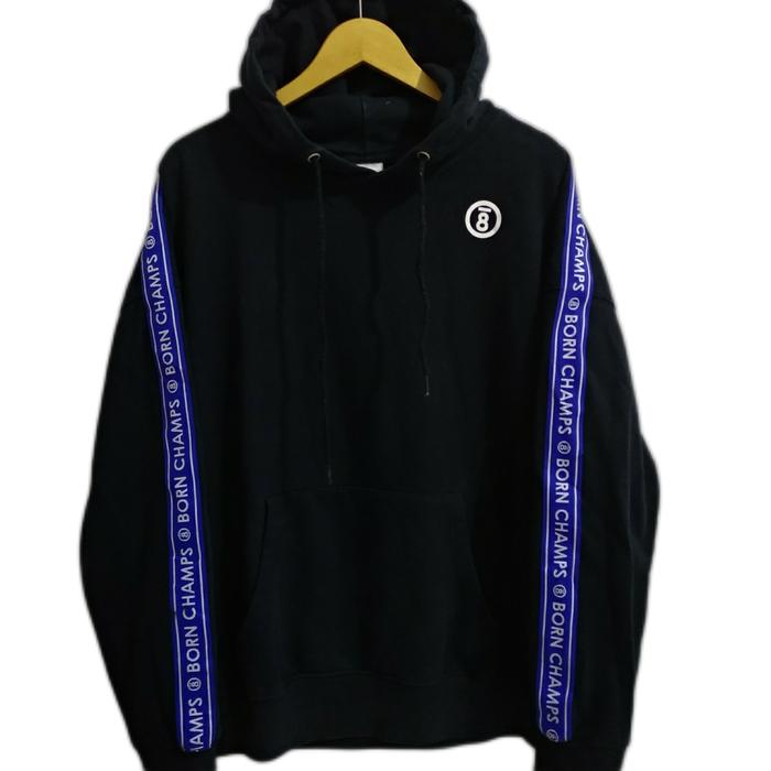Hoodie "Born Champs"