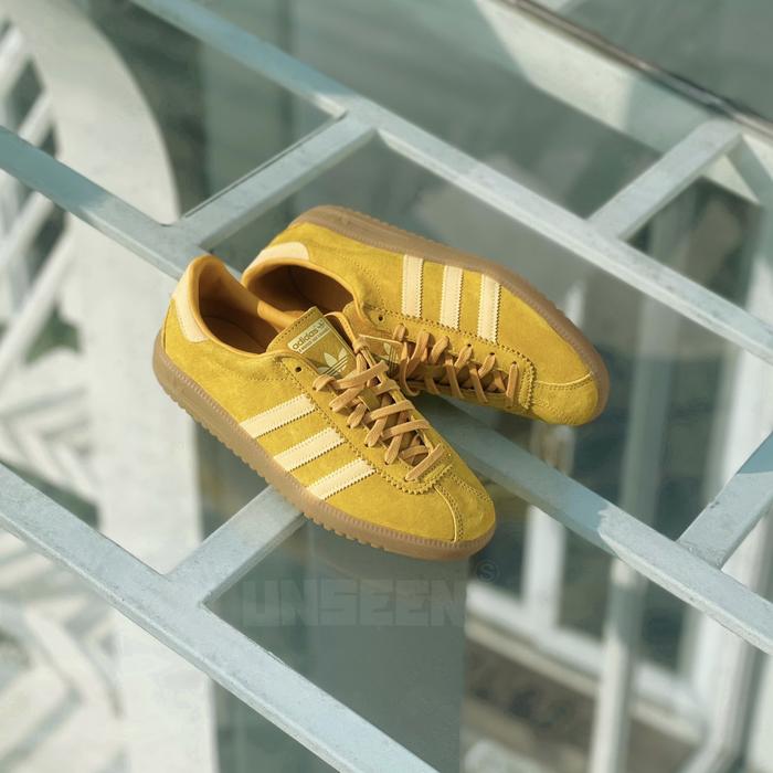 Adidas Originals Bermuda 'Island Series' - Bold Gold