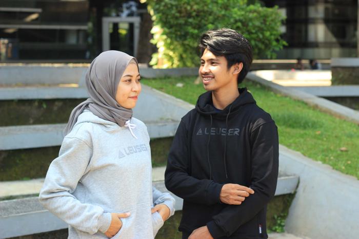 SWEATER HOODIE LEUSER KUALA
