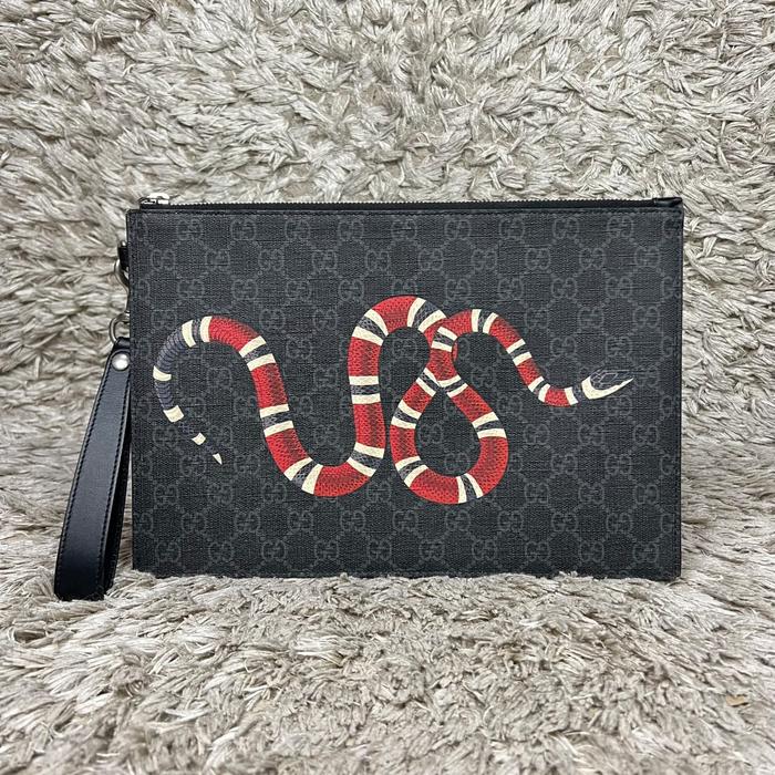 GUCCI GG SUPREME SNAKE CLUTCH 100% AUTHENTIC ORIGINAL GUARANTE