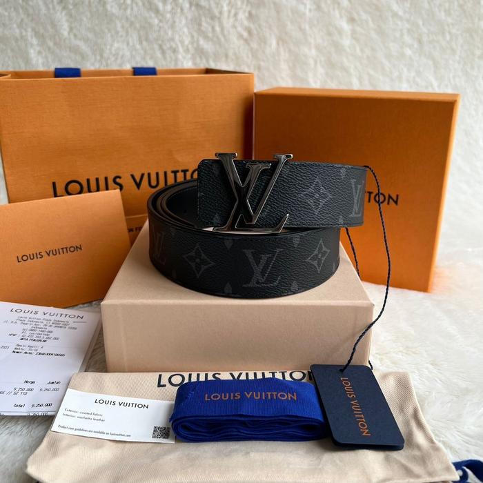 Size 110 Louis Vuitton Monogram Logo Belt 100% Authentic Original