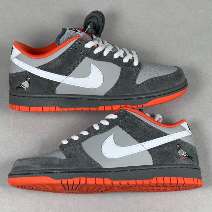 SB Dunk Low Staple NYC Pigeon