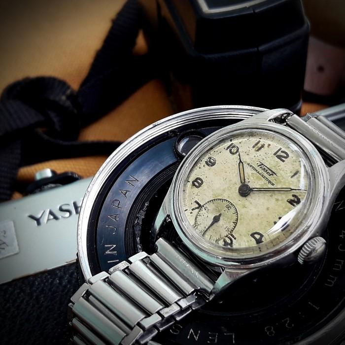 jam perang dunia kedua hindia belanda tissot KNIL WW2 military watch super rare item oris hamilton o