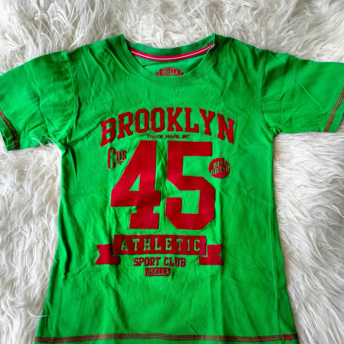 T Shirt Osella Hijau emerald "sablon" tulisan kain bludru