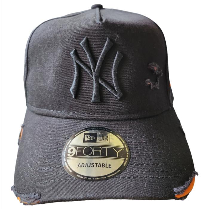 Topi N3w era X MLB NY design sobek cap very good conditon/ like new