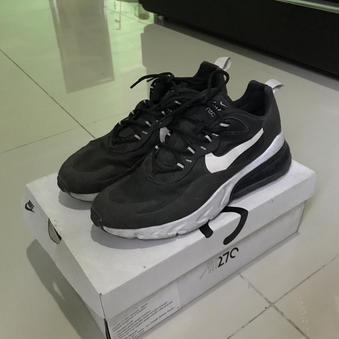 nike airmax 270 react