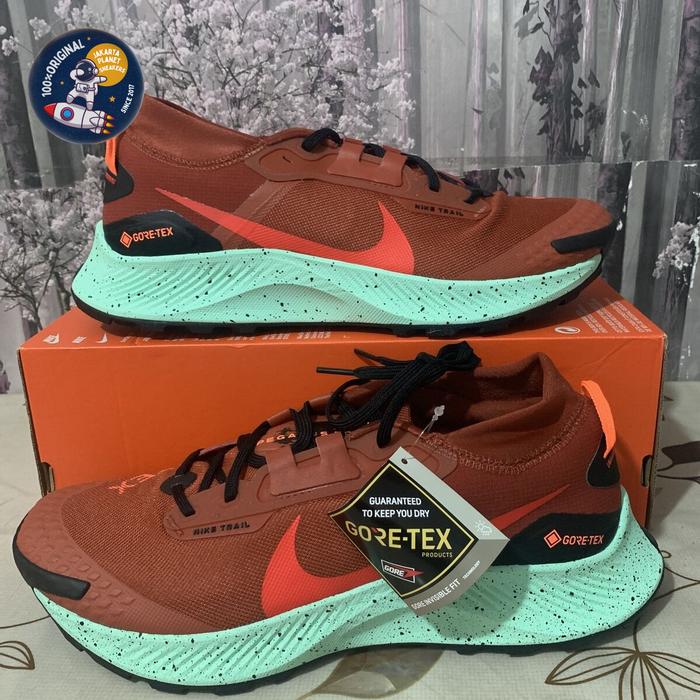 Nike Pegasus Trail 3 GTX "Rugged Orange/Habanero" Original BNIB
