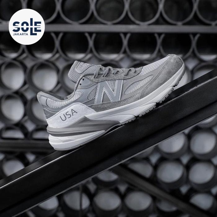 New Balance 990V6 x WTAPS