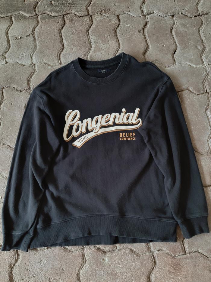 Crewneck Spao warna Hitam Congenial 1980 Belief Confidence