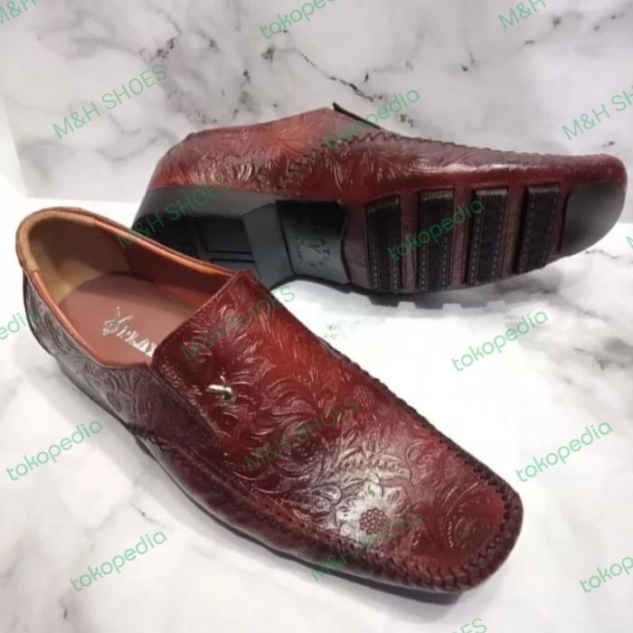 Sepatu pantofel sepatu pria playboy kulit asli putih sepatu formal