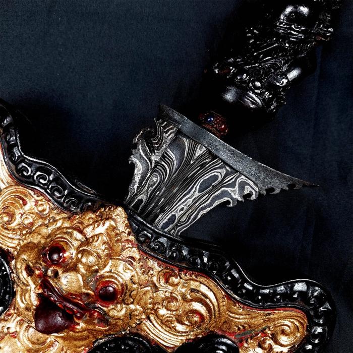 Keris Sabuk Inten Luk 11 Tangguh Bali Pamor Segoro Muncar Kuno  Unik