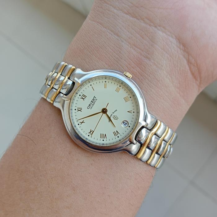 Orient quartz original kaca sapphire