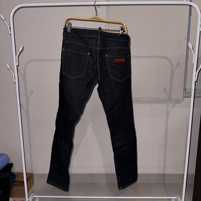 DSQUARED ORIGINAL JEANS SLIM FIT FIT SIZE 30-31